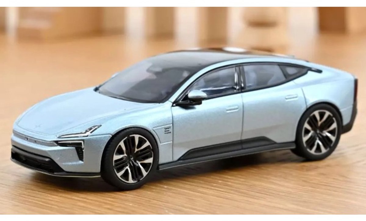 Volvo Polestar 5 2025 Electron Blauw Modelauto 1/43 Norev