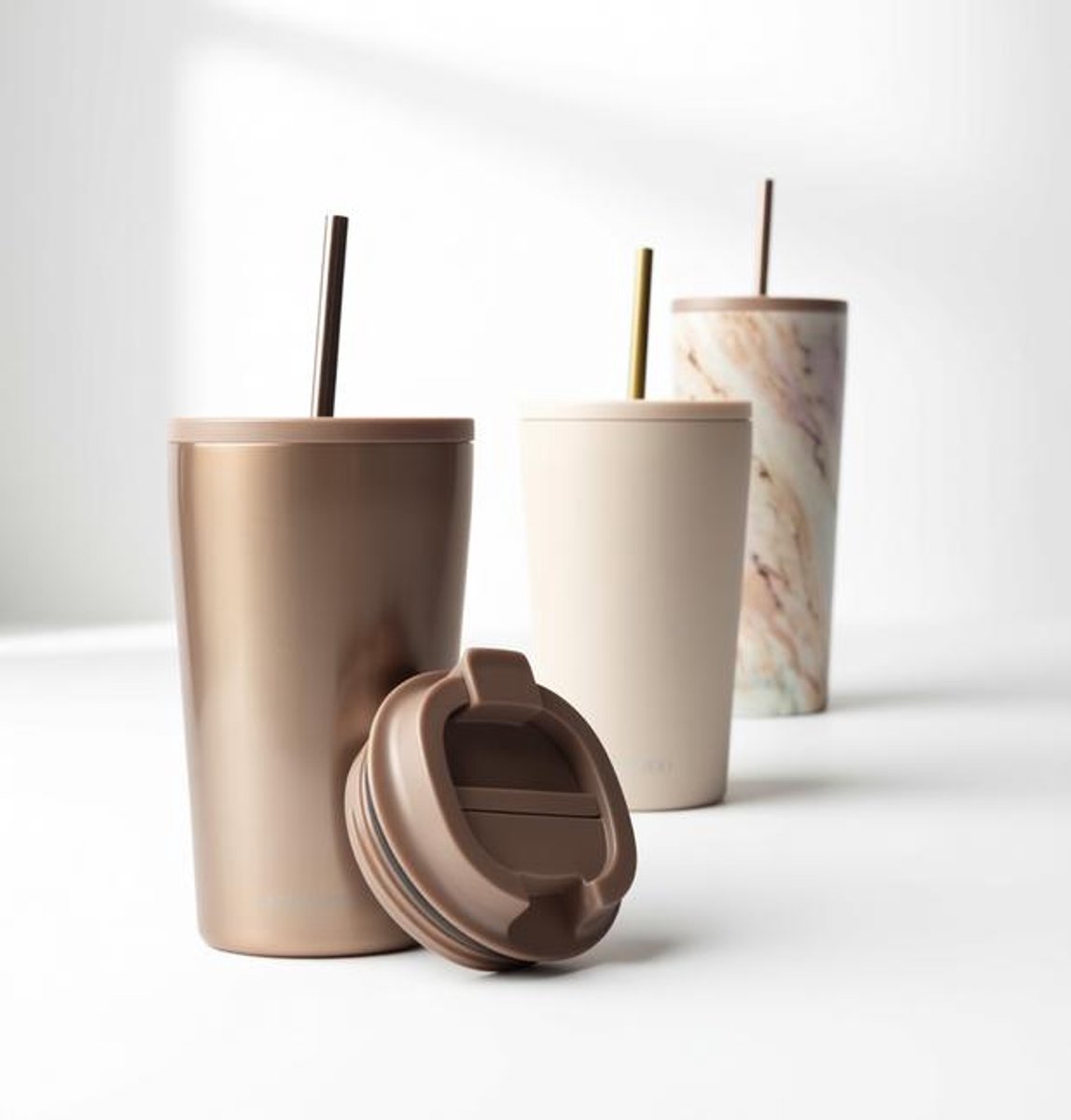 Maison Elara Thermobeker 470 ml - Roestvrij Stalen Drinkbeker met Rietje & Flip-top Deksel - Dubbelwandig Geïsoleerd - Rosé Quartz