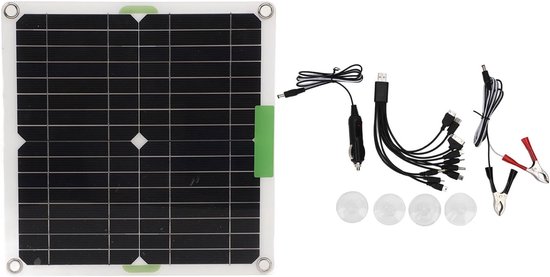Zwart raster zonnepaneel met witte rand en groene clips. Naast het paneel liggen oplaadkabels en zuignappen.