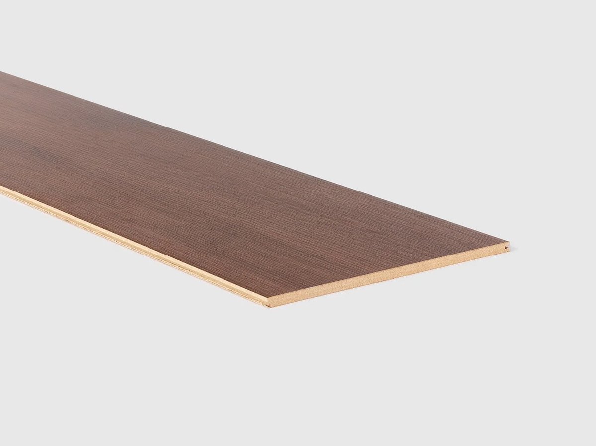 Maestro Overloopvloer Laminaat Bruine Eik – 2050x230x8 mm | Traprenovatie