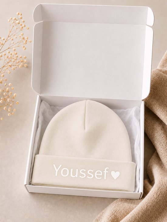 Babymutsje met Naam Ecru - Gepersonaliseerd Newborn Mutsje Ecru - Kraamcadeau Baby - Ecru Unisex — afbeelding 4