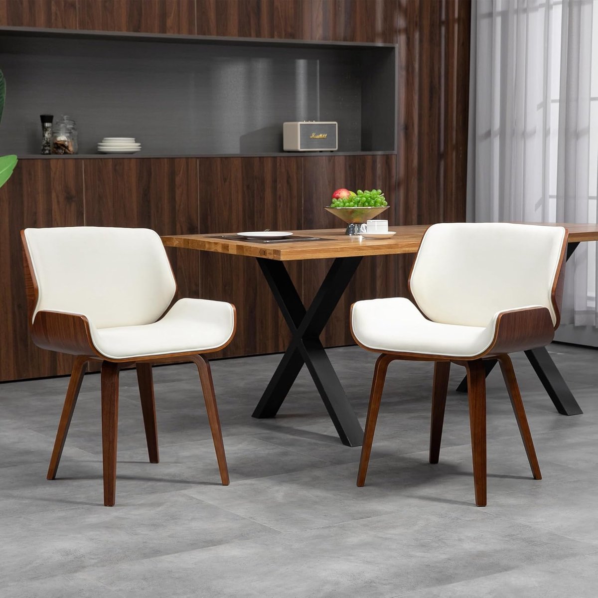 Vintage Eetkamerstoelen Set van 2 – Scandinavische Retro Stoelen met Kunstleren Zitting en Houten Poten