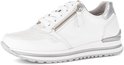 Witte Gabor sneaker met zilveren accenten, rits en perforaties