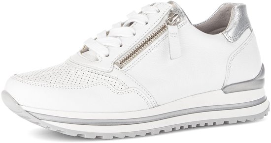 Witte Gabor sneaker met zilveren accenten, rits en perforaties