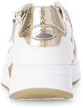 Witte sneaker met gouden glitter details op de hiel en ritssluiting. Rolling Soft logo op de hiel.