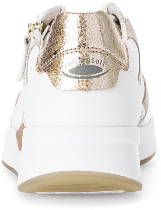 Witte sneaker met gouden glitter details op de hiel en ritssluiting. Rolling Soft logo op de hiel.