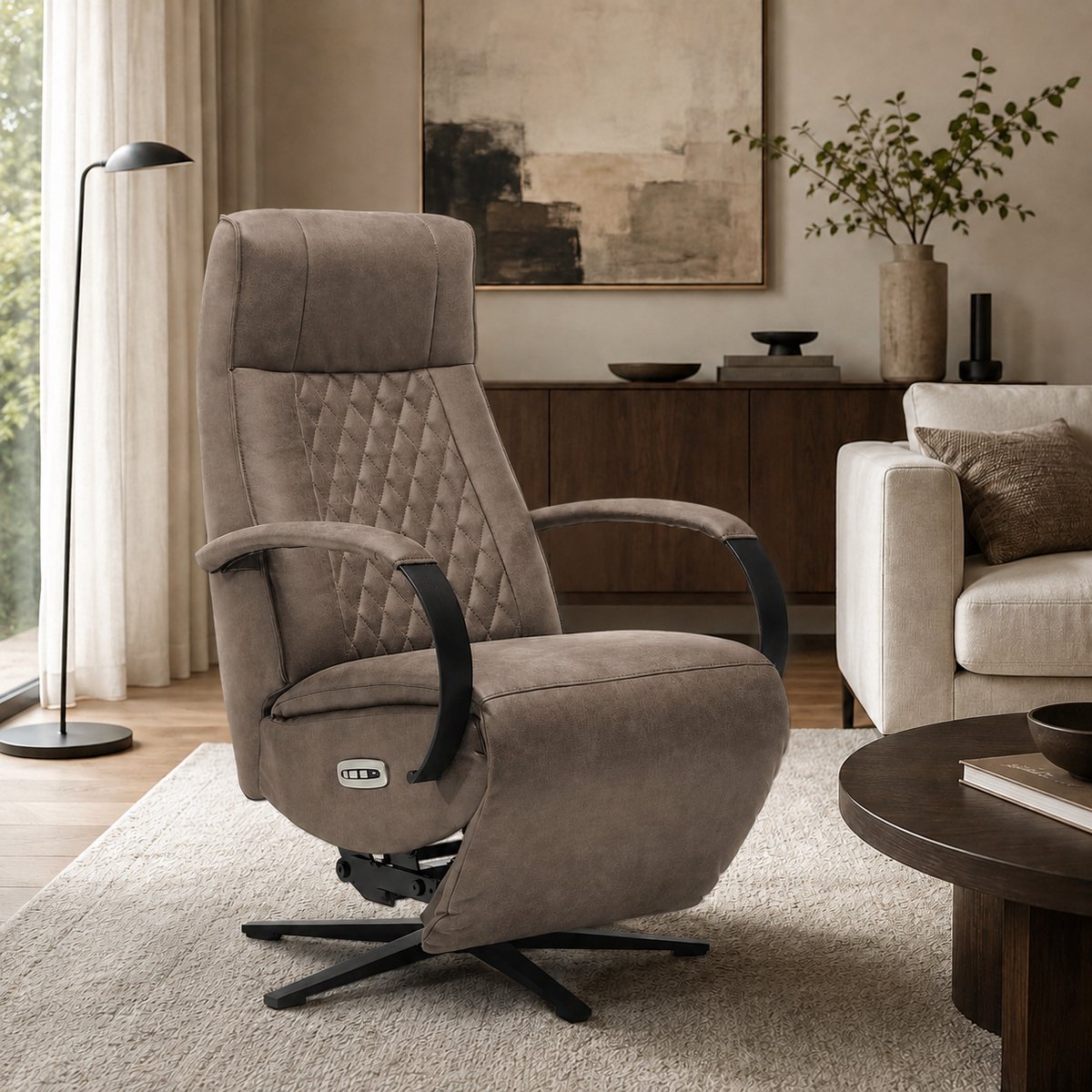 The Seats Relaxfauteuil Brent – Microleder – Sta-op stoel - Elektrisch Verstelbaar – Met accu – 2 Motoren – 360° Draaibaar - Liver