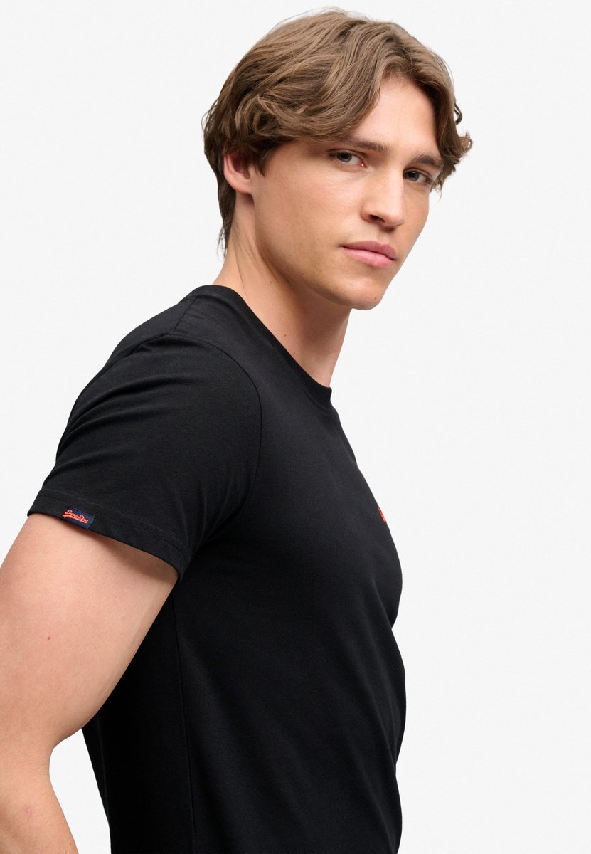 Superdry T-shirt Organic Cotton Essential Logo T M1011245a Aoc /hazard Mannen Zwart