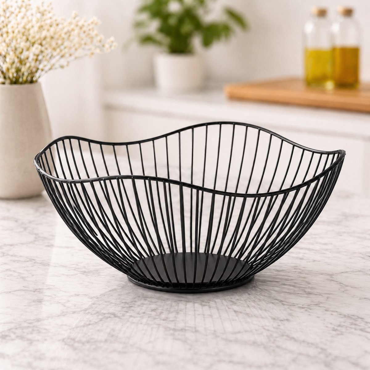 By Viento Luxe Zwarte Fruitschaal – Metalen Fruitmand – Modern Design – Keuken & Tafel Decoratie – 26,7 cm