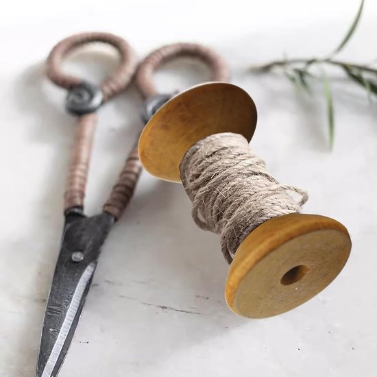 16 Stuks Retro Houten Lege Spoelen voor Naaiwerk - Duurzaam en Handig voor DIY Projecten en Creatieve Naaiprojecten — afbeelding 4