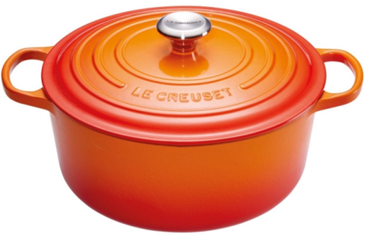 Bol.com Le Creuset Signature braad-/stoofpan 24 cm oranje-rood aanbieding