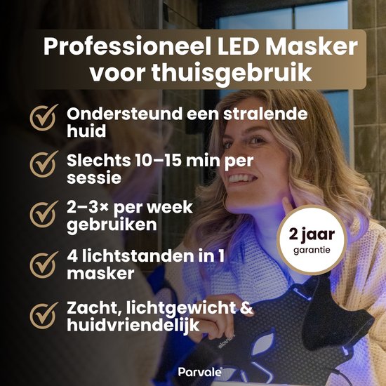 Vrouw lacht naar haar spiegelbeeld terwijl ze een zwart Parvale LED-masker draagt. "Professioneel LED Masker voor thuisgebruik". Kenmerken: stralende huid, 10-15 min/sessie, 2-3x/week, 4 lichtstanden, zacht.