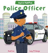 Illustratie van een politieagent in uniform met pet, die naast een politieauto staat en aantekeningen maakt op een notitieblok.