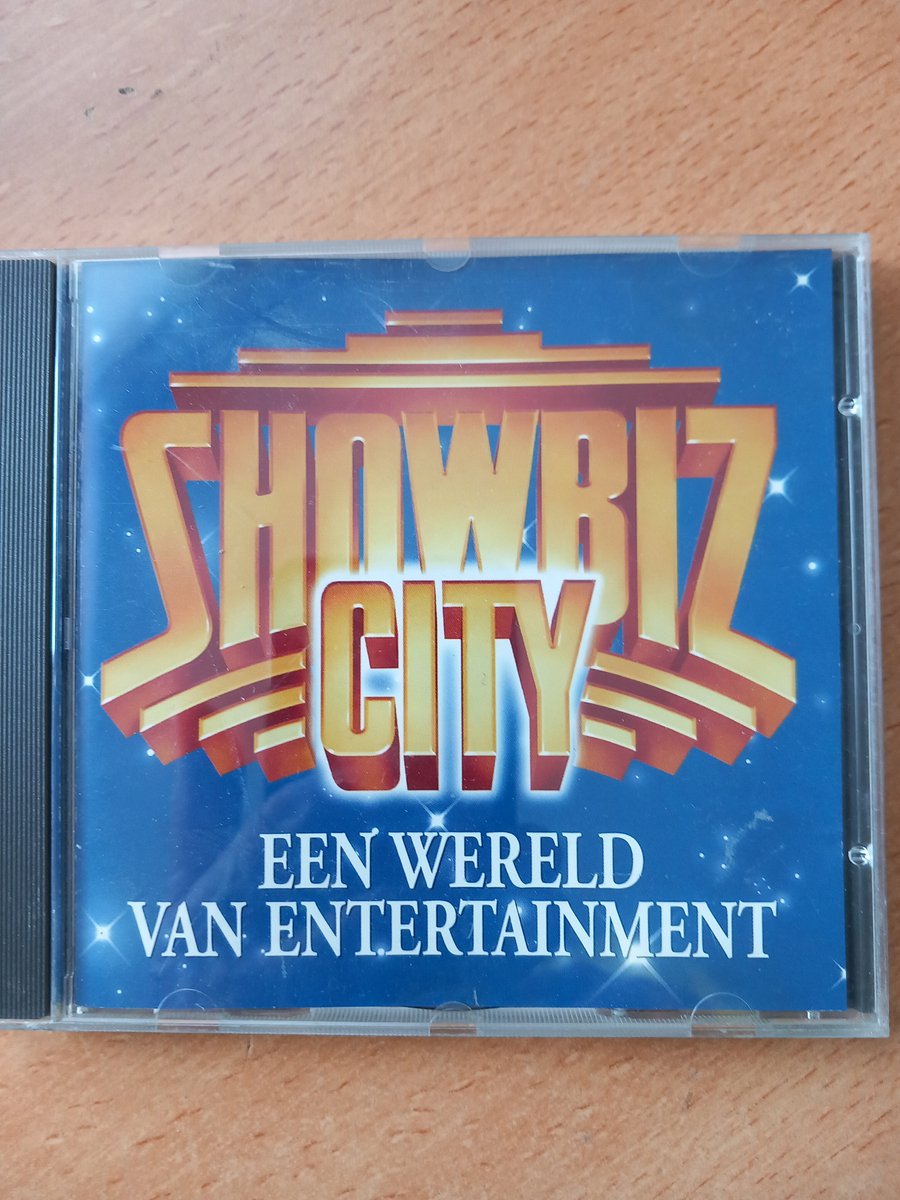 SHOWBIZ CITY ENTERTAINMENT CD