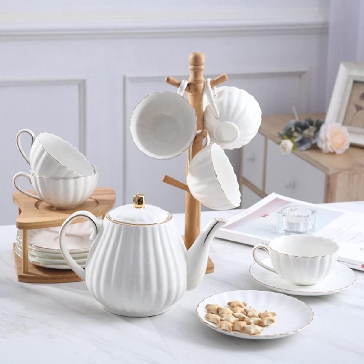 Koffiezetapparaat - Theepot - Thee Zetten - Keramisch Materiaal - 22.5 cm Hoog - Wit