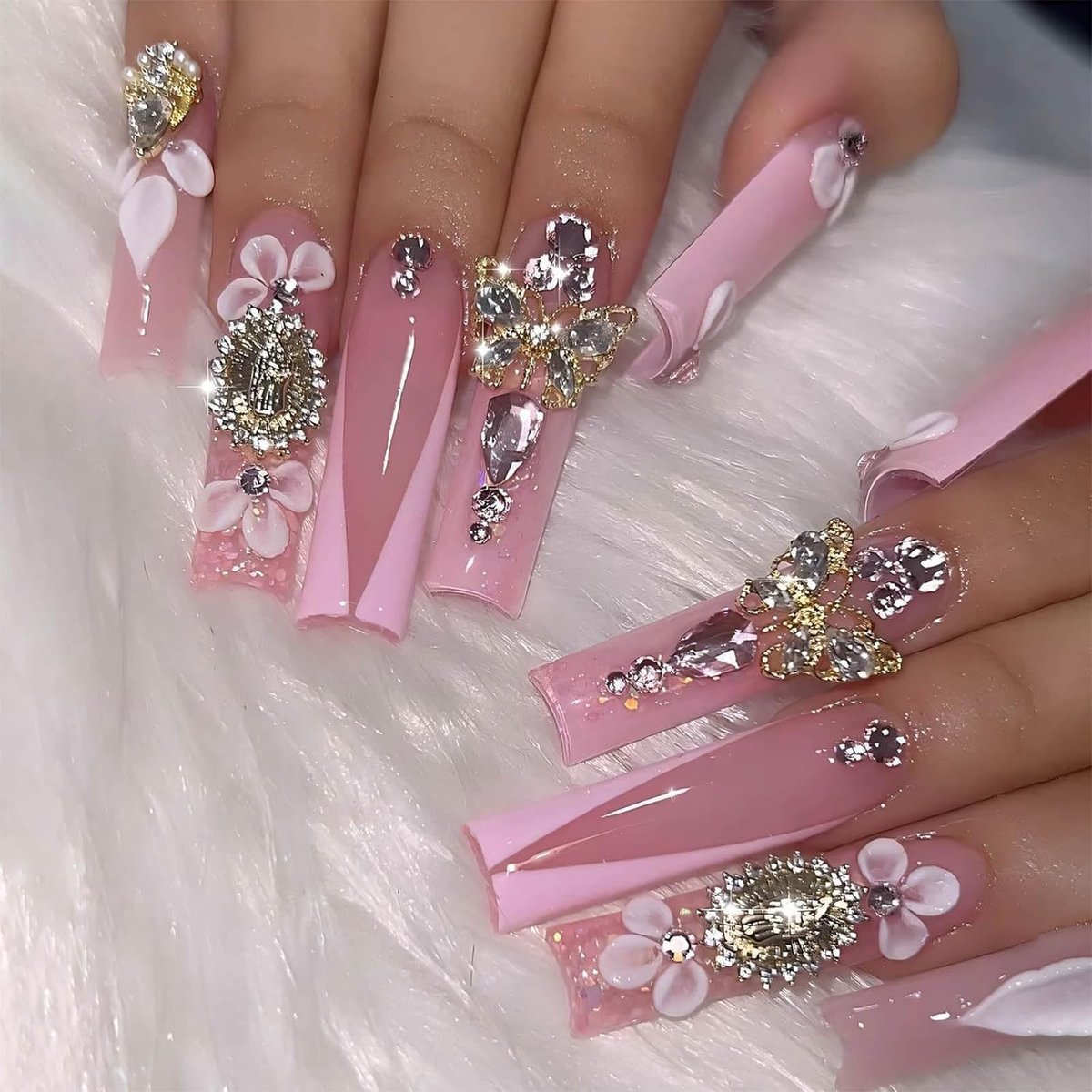 Dailygoods- Kunstnagels 24 Stuks - Juweel Design - Bloemen/Vlinderpatroon - Plaknagels - Nepnagels - Zelfklevende Nagels