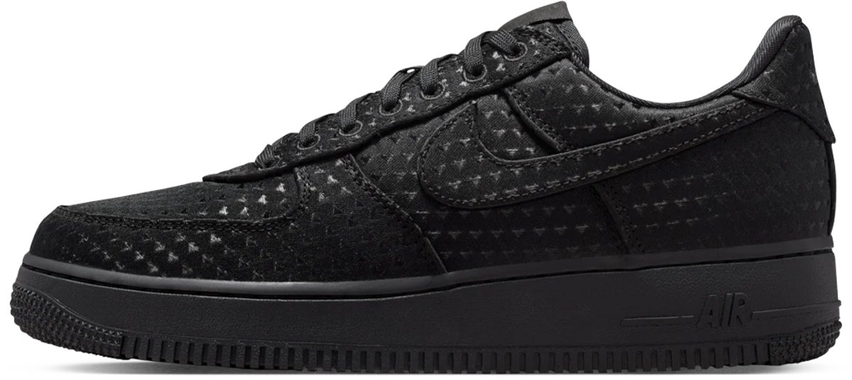 Nike Air Force 1 Low ‘Valentine’s Day Triple ‘ 2026 . Wit