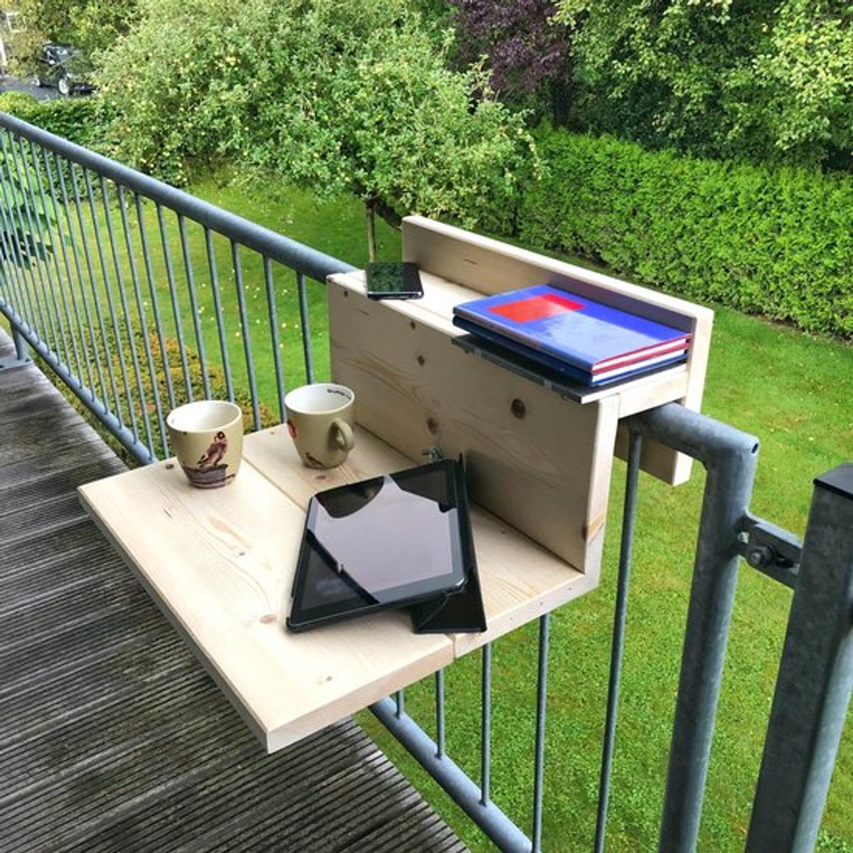 GoudmetHout® Balkontafel Hangend XL - 49 cm Hout - Balkonbar - Hangtafel Buiten - Relingdikte vanaf 9 t/m 14 cm - Bijzettafel Balkon & Tuin tafeltje - Balcony Table - Black Wash
