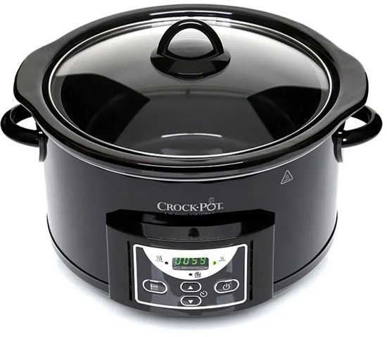Zwarte Crock-Pot slowcooker met glazen deksel en digitaal display waarop 00:59 wordt getoond.