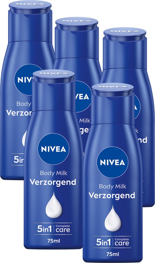 Vijf blauwe flessen NIVEA Body Milk Verzorgend 75ml, met 5in1 Complete care.