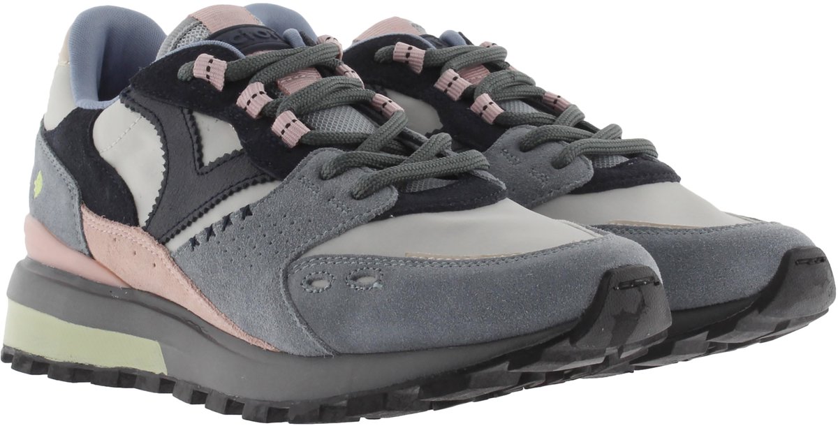 Lage leren sneakers
