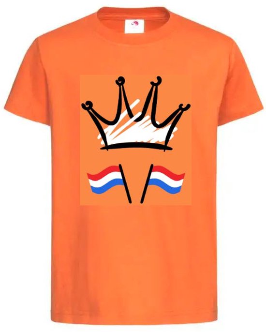 T-shirt Kinderen "KONINGSDAG" Kroon met Vlaggen Op Voorkant EK Voetbal Europees Kampioen Kampioenschap Oranje Koning Koningsdag | korte mouw | Oranje/zwart/rood/wit/blauw | maat 146/152