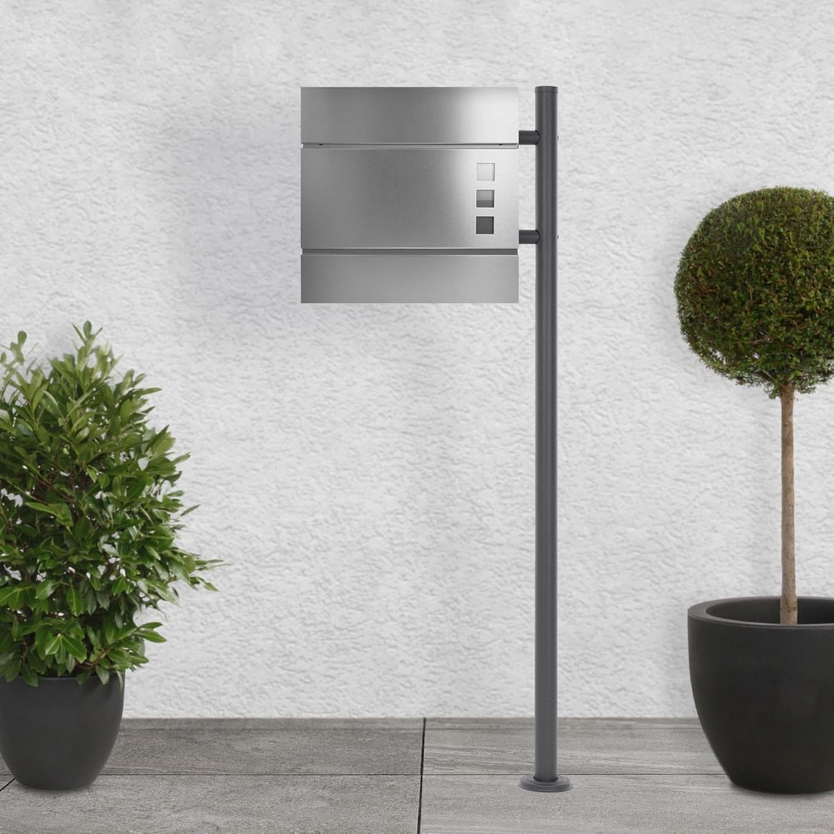 Brievenbus met krantenvak - Vrijstaande brievenbus - Post ontvangen - Afsluitbaar met slot - 120 cm hoog - Zilver