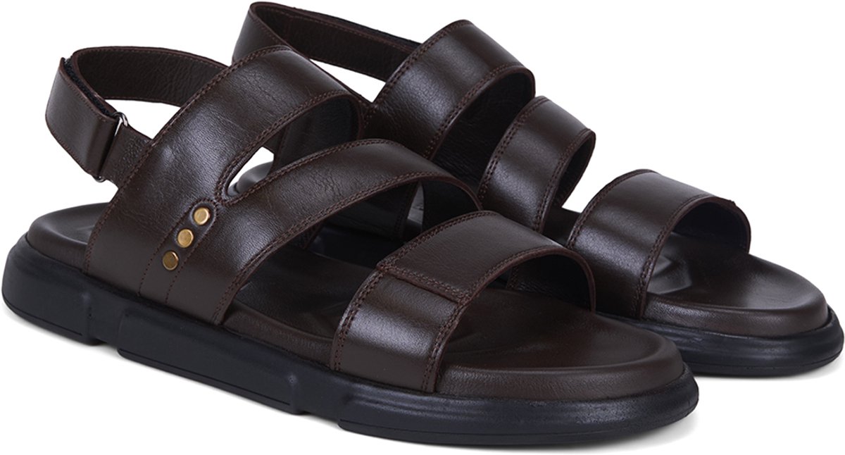 DESA Sandalen Leer Mannen Schoenpunt: Nez rond Bruin