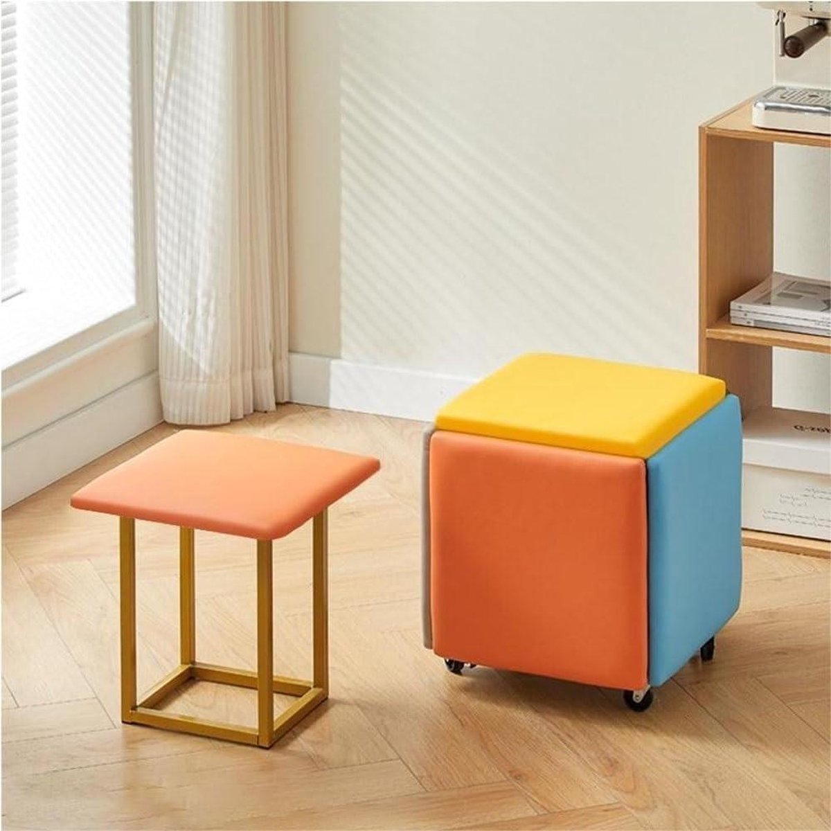 Stapelbare poef - Zitkussen kruk - Moderne woonruimte - 5-in-1 veelzijdigheid - 35x35x37 cm - Multicolor