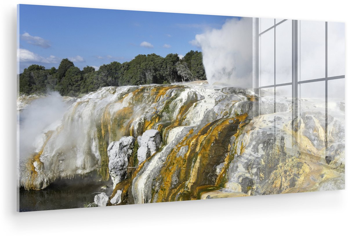 ® Glasschilderij 80x40 cm - Schilderij acrylglas - Uitbarstende Pohutu-geiser bij Whakarew