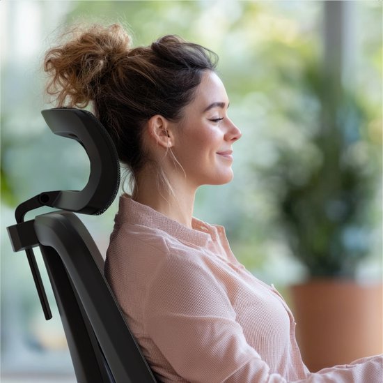 LifeGoods Ergonomische Bureaustoel - NEN1335-gecertificeerd - Gamestoel - 150kg - Office Chair - Volwassenen - Kantoorstoel - Hoofdsteun - Zwart/Chroom