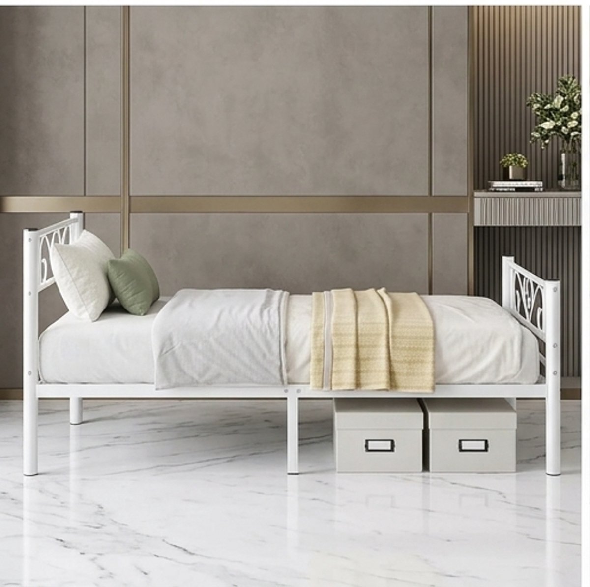Luxe 90x200 cm Metalen Eenpersoons Bedframe – Stevig Stalen Bed met Hoog Hoofdeinde – Stil & Stabil Platform Bed – Moderne Minimalistische Slaapkamer Bed – Mat Wit Design-Mobili Bella