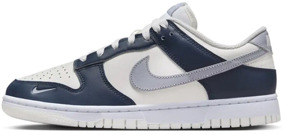 W NIKE DUNK LOW Sneakers Unisex Blauw
