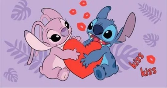 Stitch en Angel strandlaken Kiss paars 70 x 140 cm Katoen