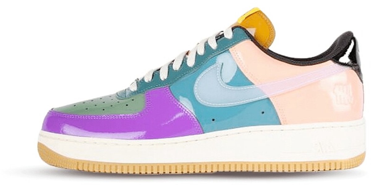 Nike Air Force 1 Low SP Undefeated Multi-Patent Wild Berry Blauw