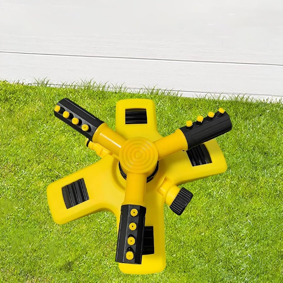 Watersproeier Gazon - Verstelbare Sprinkler - Efficiënt Tuinieren - 360 Graden Rotatie - 22 x 19 x 10 cm - Grijs