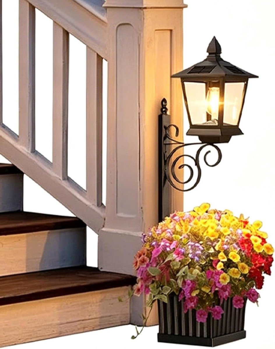 Zonne-energie Lantaarn - Buitenlamp met bloempot - Tuin decoreren - 2-in-1 functionaliteit