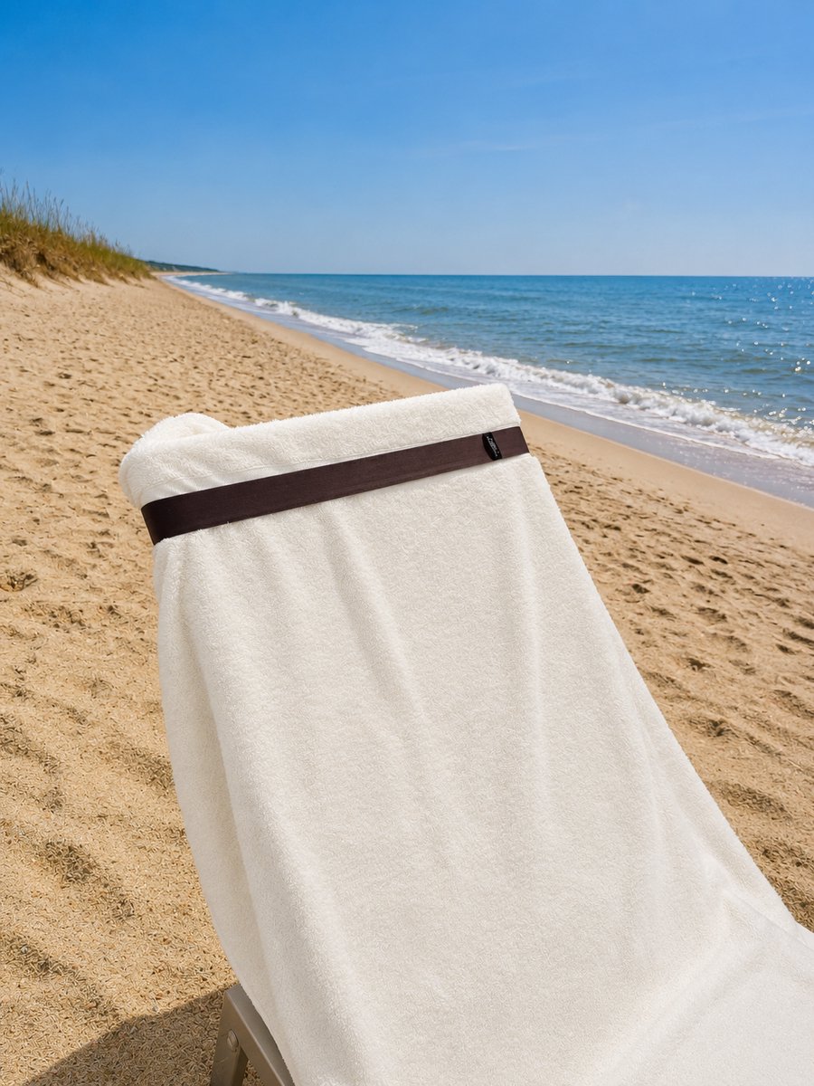 Beachcloud Beachstrap Dark Cocoa – Handdoek Elastiek voor Strandbed & Ligbed – Handdoekelastiek