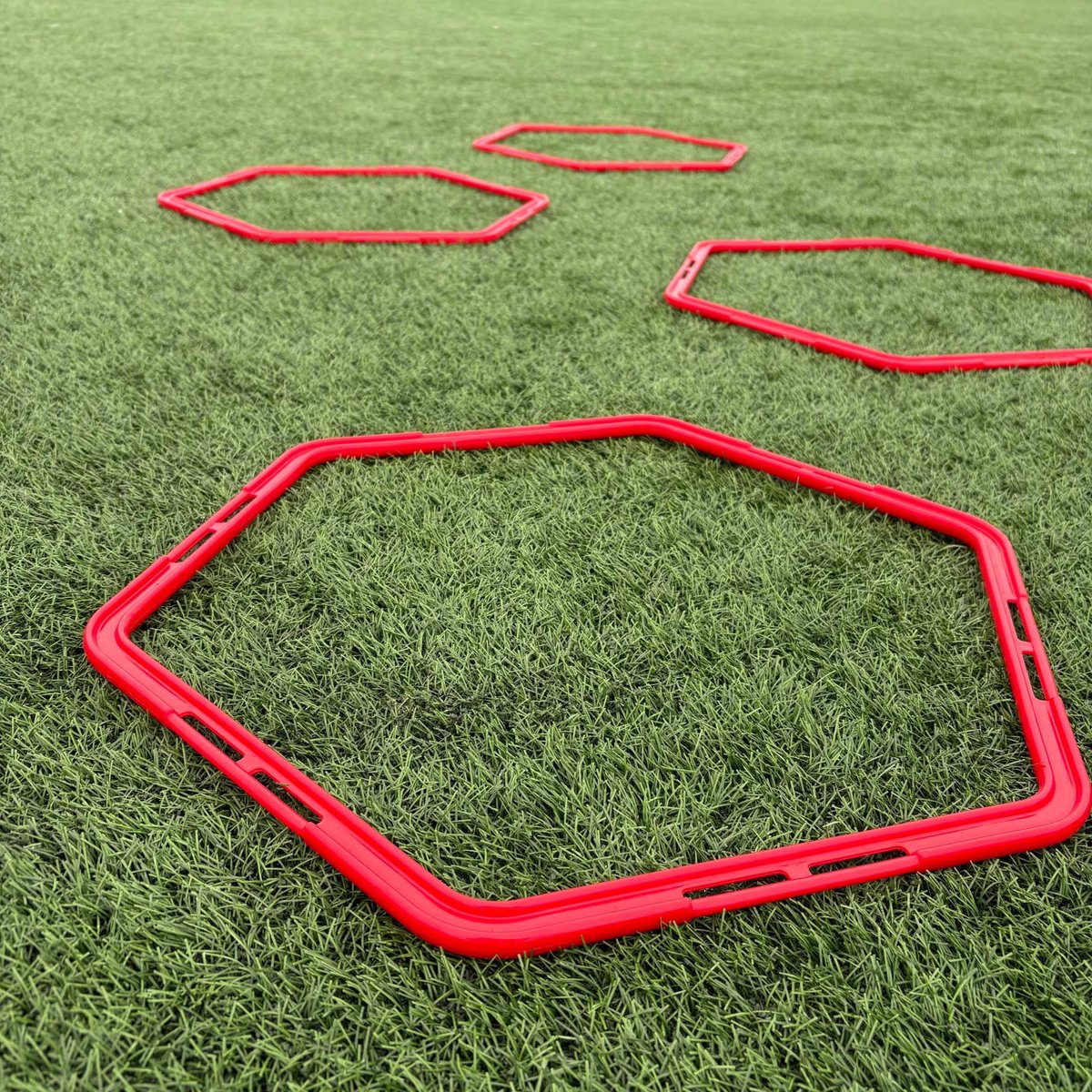 Hexa Hoepel set á 4 stuks Hexagon - Rood 48cm - Trainingsmaterialen Sport