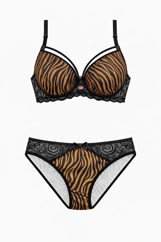 Lingerieset met beha en slip in tijgerprint. Zwart kant aan de randen. Push-up beha met witte bandjes.