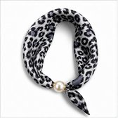 HS Parelsjaal - Zwart Wit Animalprint - Magnetische Parelsluiting