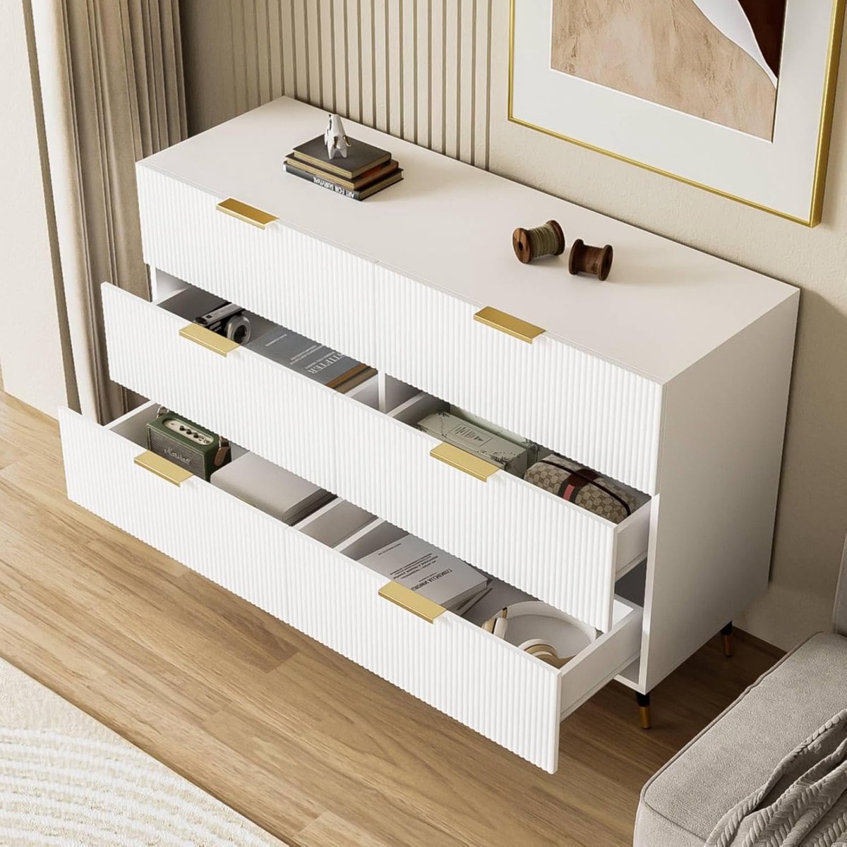 Auréline Luxe Ladekast met 6 Lades 120 cm Wit – Moderne Commode met Gouden Handgrepen en Hoge Poten voor Woonkamer, Slaapkamer en Hal