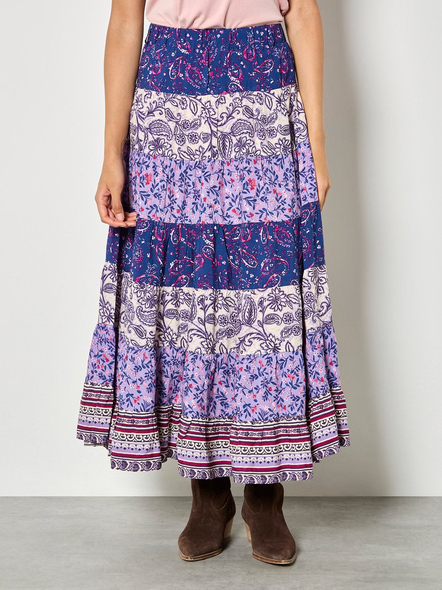 Maxirok met patchworkprint en lagen