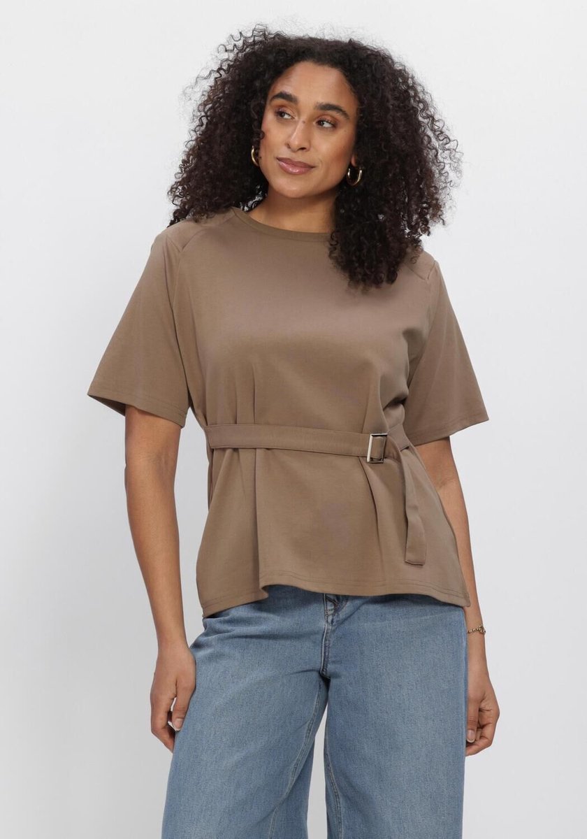 My Essential Wardrobe Mwapir Belt Tee Tops & T-shirts Dames - Shirt - Camel - Maat XL