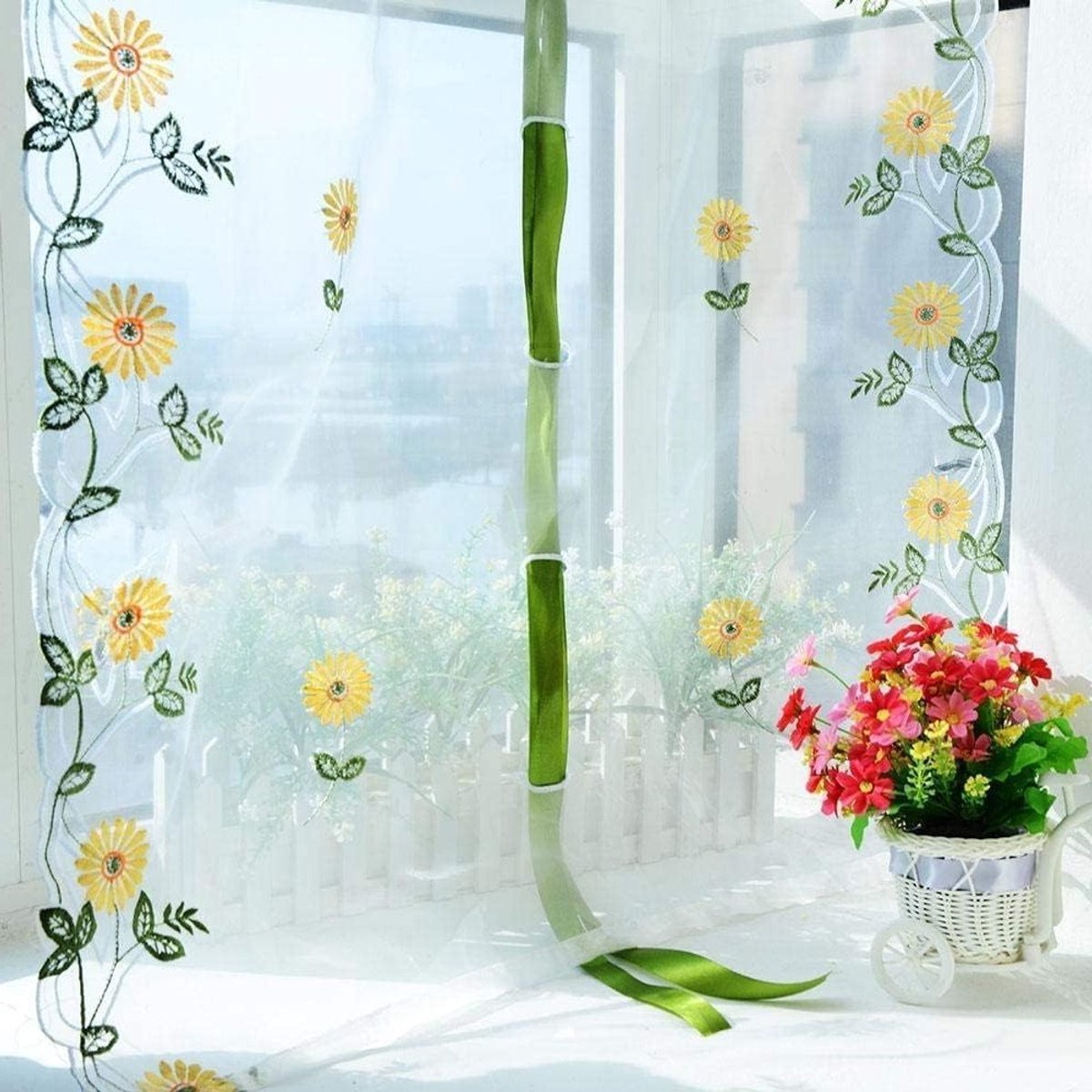 Transparante Gordijnen met Zonnebloem Borduurwerk voor Woonkamer en Slaapkamer - Decoratieve Tulle Paneel (80 x 150CM)