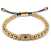 Heren armband – goudkleurige kralen met kroon detail en zirkonia