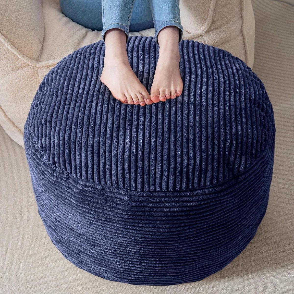Ronde Poef - Zitkussen Opberger - Extra Zitplaats - Zachte Fluweel - 50 x 38 cm - Marineblauw