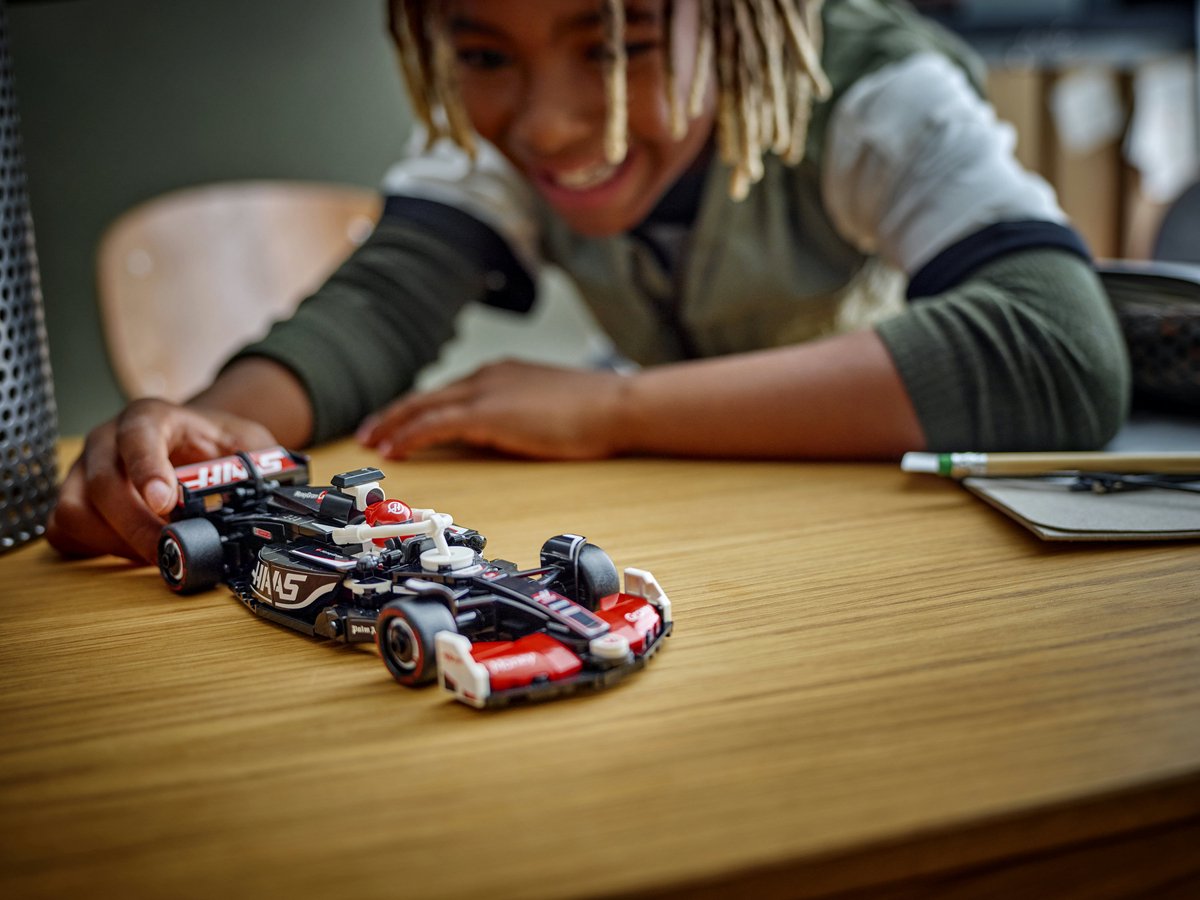 LEGO Speed Champions MoneyGram Haas F1 Team VF-24 racewagen Set - 77250 — afbeelding 20