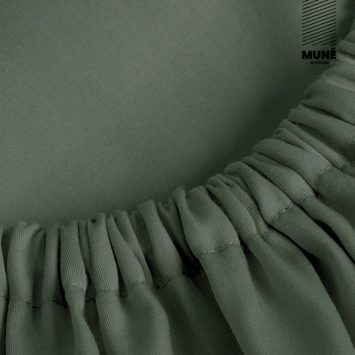 Hoeslaken - 100% katoensatijn - 300TC - Olijf groen - Tweepersoons 160x200 - Zacht en ademend - Met elastiek rondom - Mune Bedding