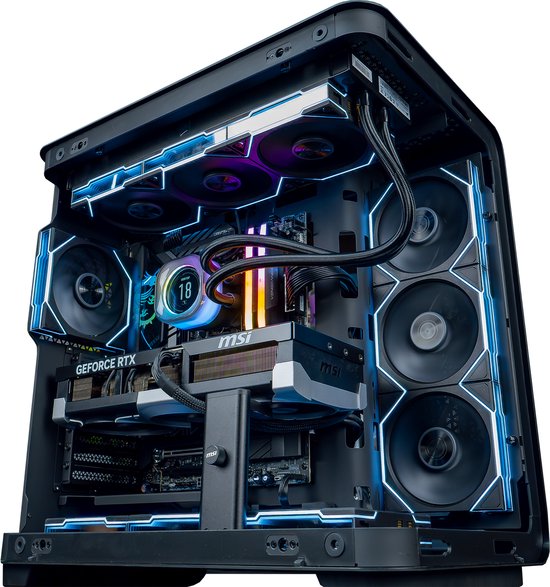 Gaming pc met blauw verlichte ventilatoren, MSI videokaart, waterkoeler met LCD-scherm en RGB RAM-geheugen.